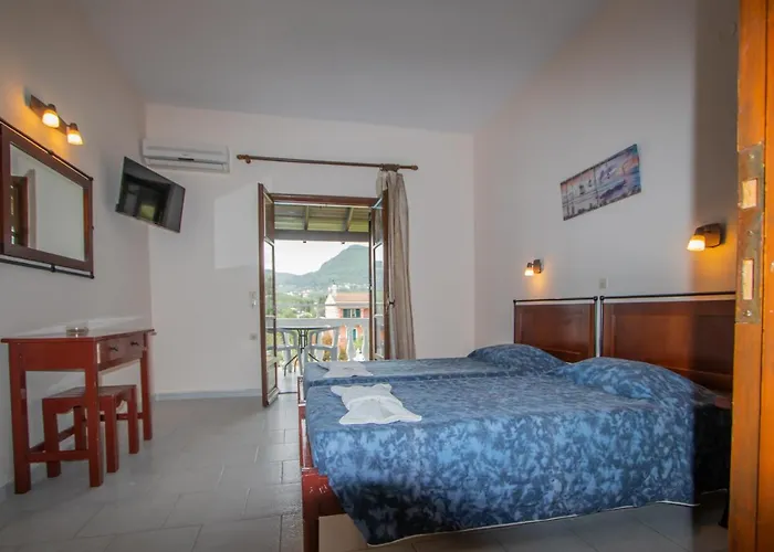 Zoi Apartmens Antonis Botsis