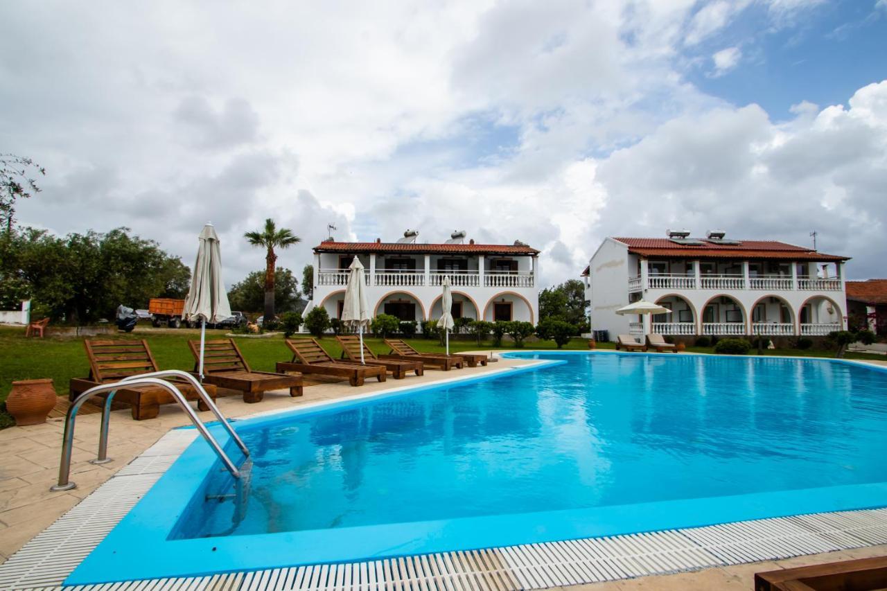 Zoi Apartmens Antonis Botsis Mesongi