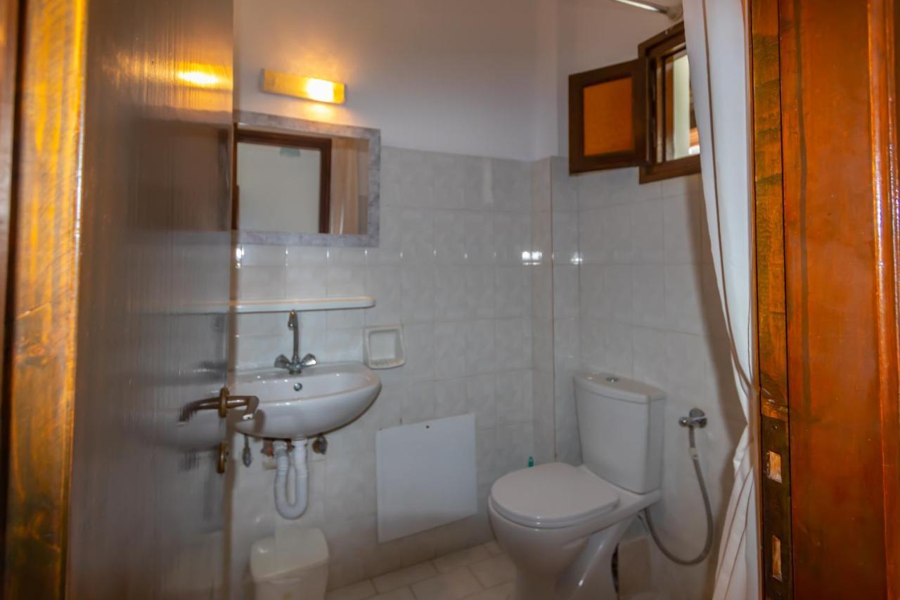 Zoi Apartmens Antonis Botsis